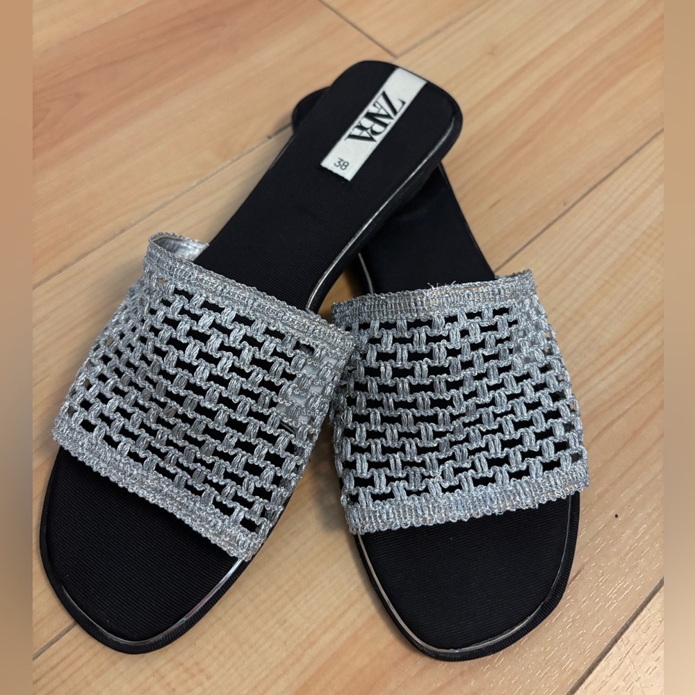 Zara Metallic Silver Woven Sandals